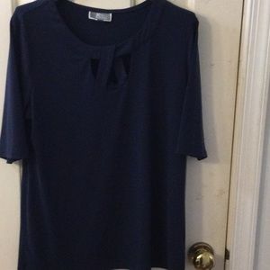 Short sleeve top with neckline cutout